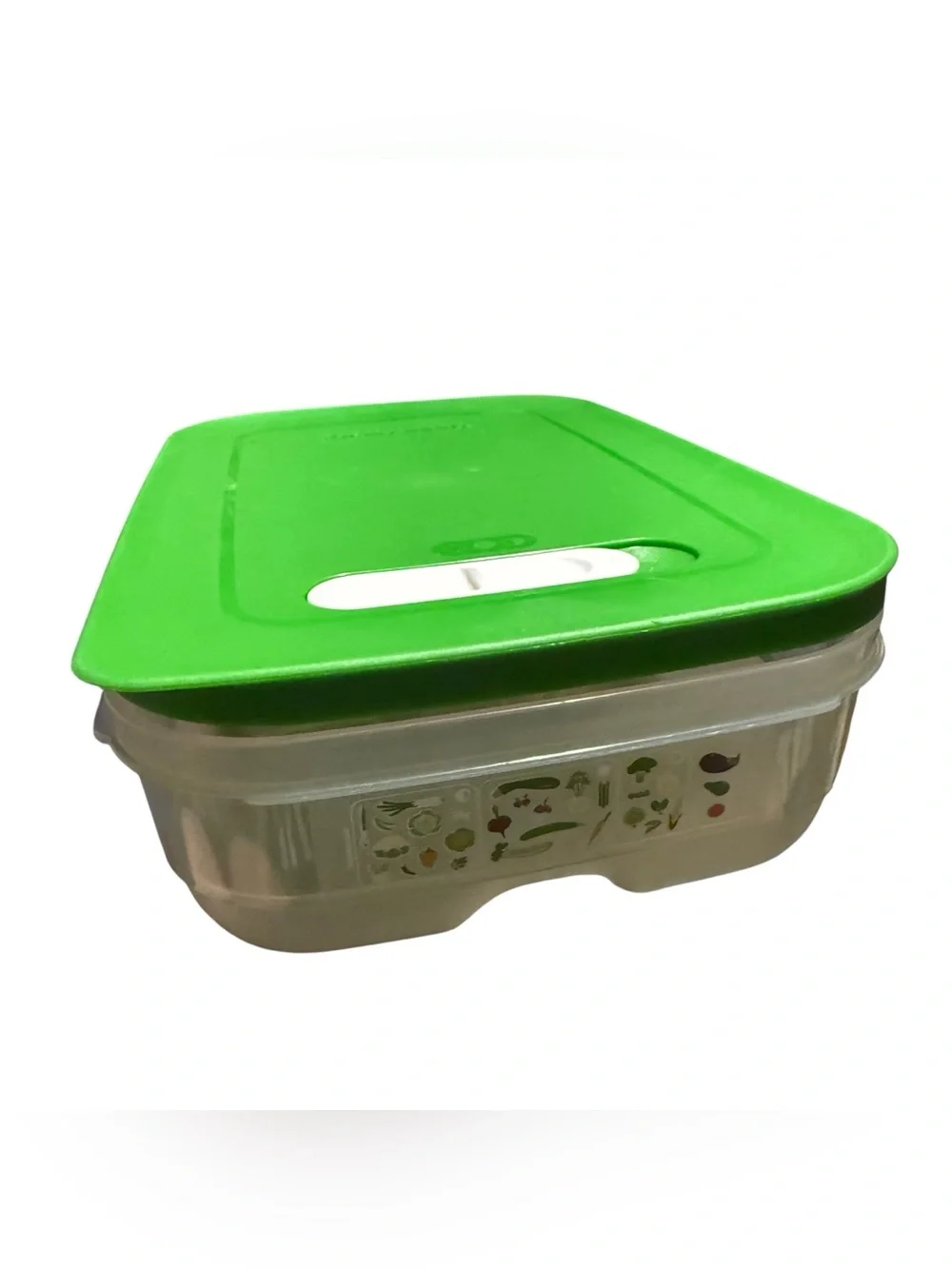 Tupperware FridgeSmart Fruit Vegetable Storage Container 1-3/4 qt. 7291